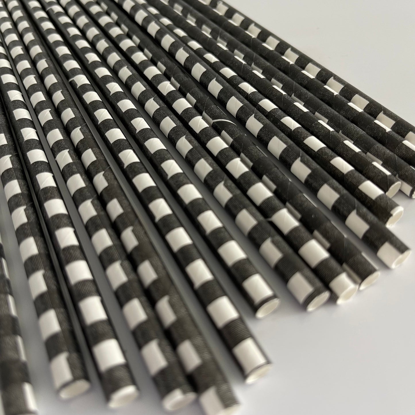 Pitillos Cuadros Negros & Blancos