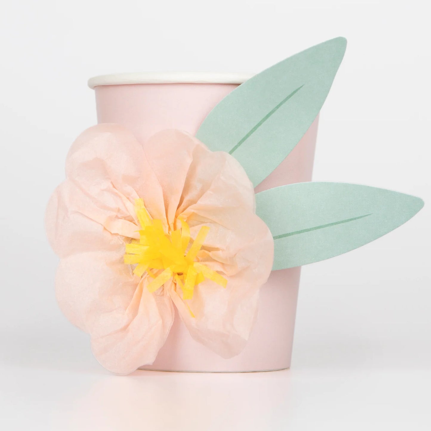 Vasos con aplique de flor